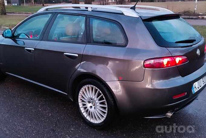 Alfa Romeo 159 1 generation Sportwagon wagon