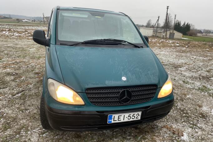 Mercedes-Benz Vito W639 Minivan 4-doors