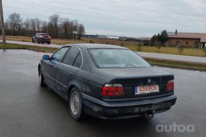 BMW 5 Series E39 Sedan 4-doors