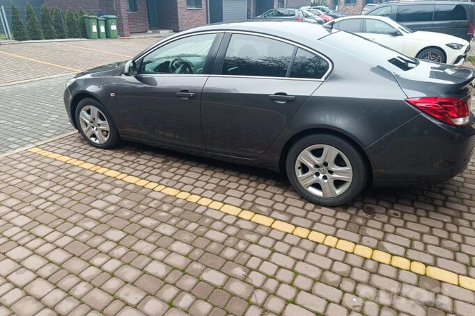 Opel Insignia A Sedan 4-doors