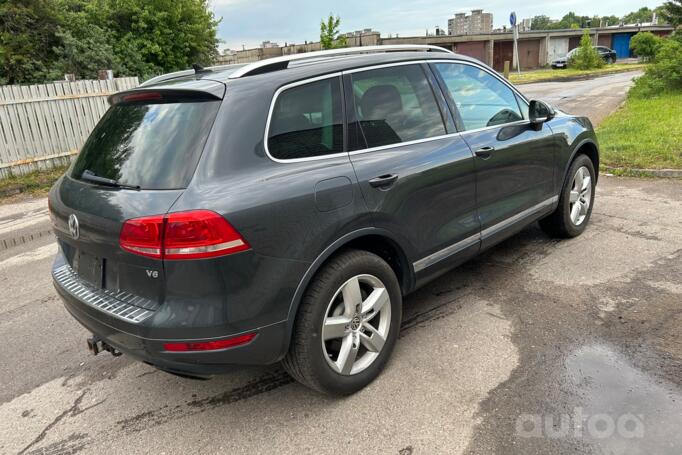 Volkswagen Touareg 2 generation Crossover