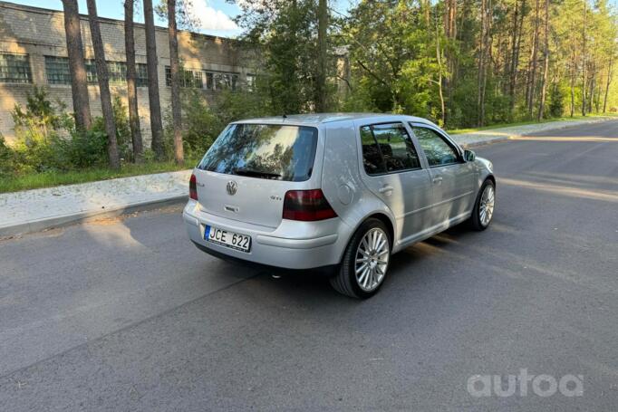 Volkswagen Golf GTI 4 generation