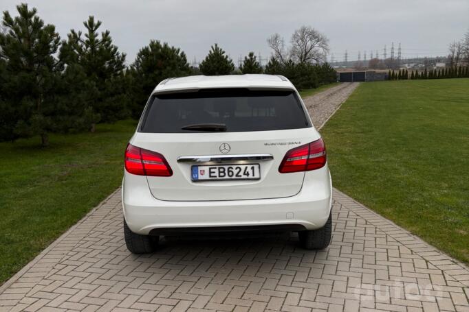 Mercedes-Benz B-Class W246 [restyling] Hatchback