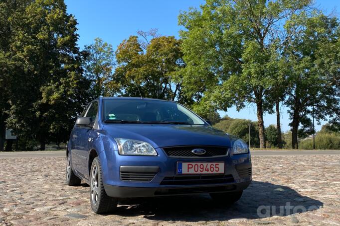 Ford Focus 1 generation [restyling] Hatchback 3-doors