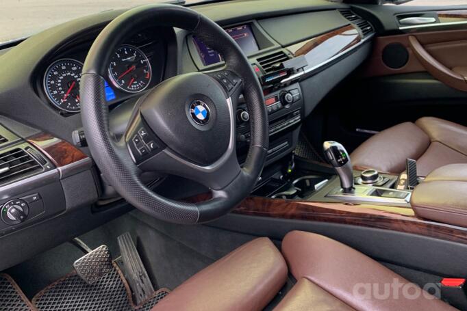 BMW X5 E70 [restyling] Crossover