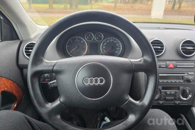 Audi A3 8P Hatchback 3-doors