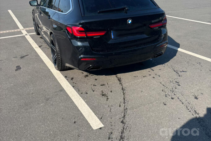 BMW 5 Series G30 Touring wagon