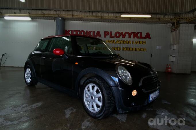 Mini One R50 Hatchback