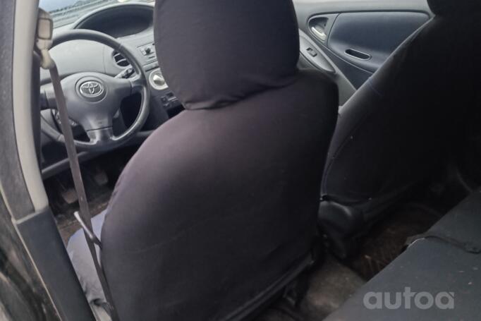 Toyota Yaris 1 generation [restyling]