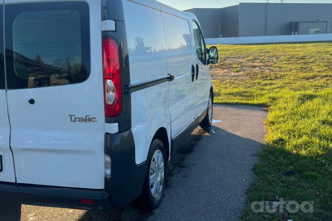 Renault Trafic 2 generation [restyling] Minivan