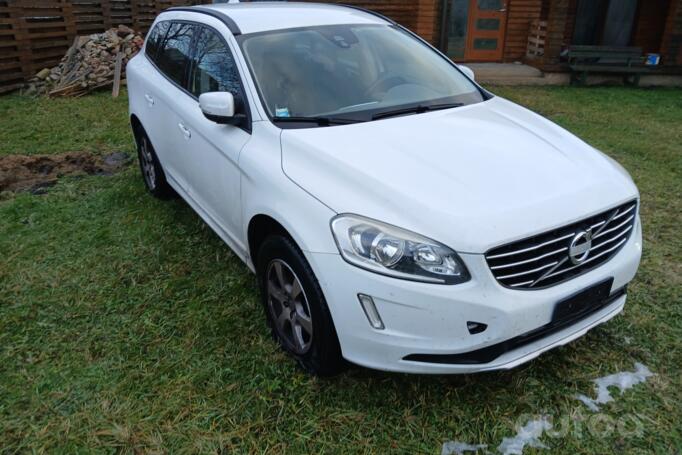 Volvo XC60 1 generation [restyling] Crossover