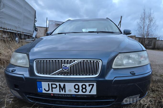 Volvo V70 2 generation [restyling] wagon 5-doors