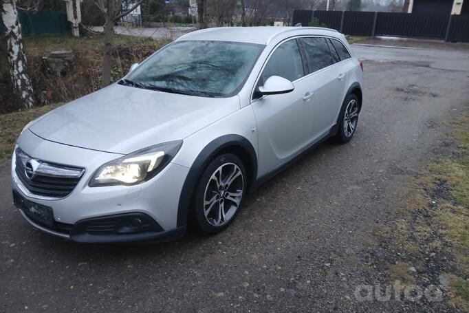 Opel Insignia A [restyling] Country Tourer wagon 5-doors