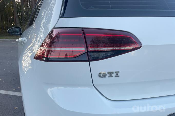 Volkswagen Golf GTI 7 generation [restyling]