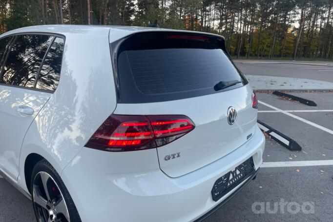 Volkswagen Golf GTI 7 generation [restyling]