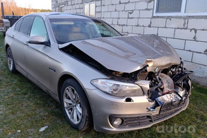 BMW 5 Series F07/F10/F11 [restyling] Sedan