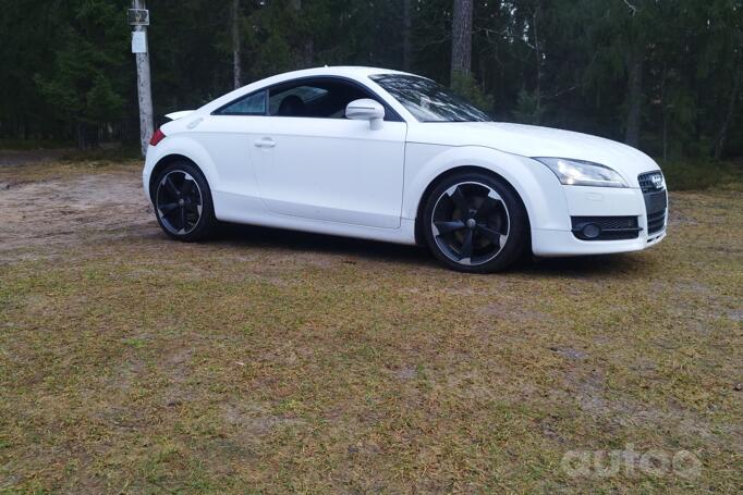 Audi TT 8J Coupe