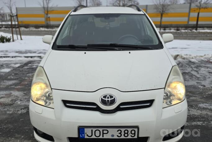 Toyota Corolla Verso 1 generation [restyling] -2 generation