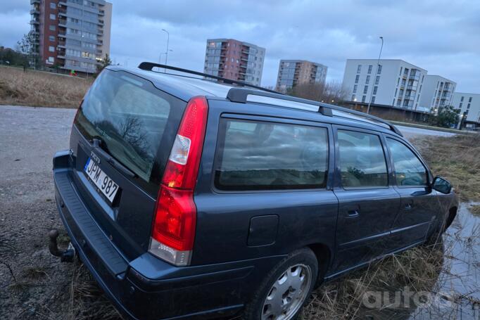 Volvo V70 2 generation [restyling] wagon 5-doors