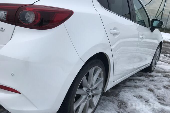 Mazda 3 BM [restyling] Hatchback