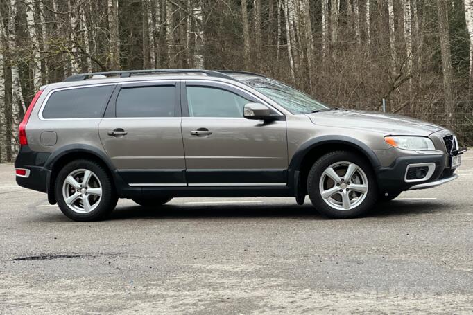 Volvo XC70 3 generation wagon