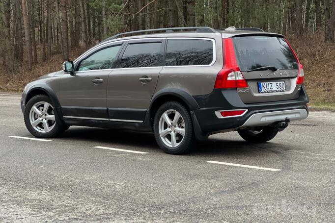 Volvo XC70 3 generation wagon