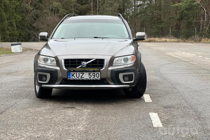 Volvo XC70 3 generation wagon