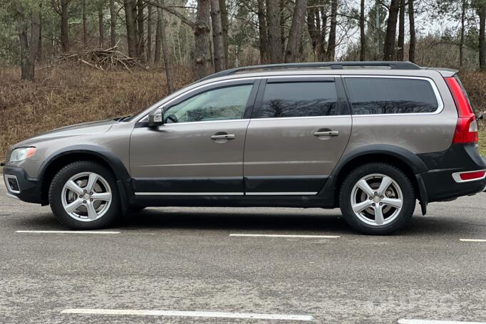 Volvo XC70 3 generation wagon