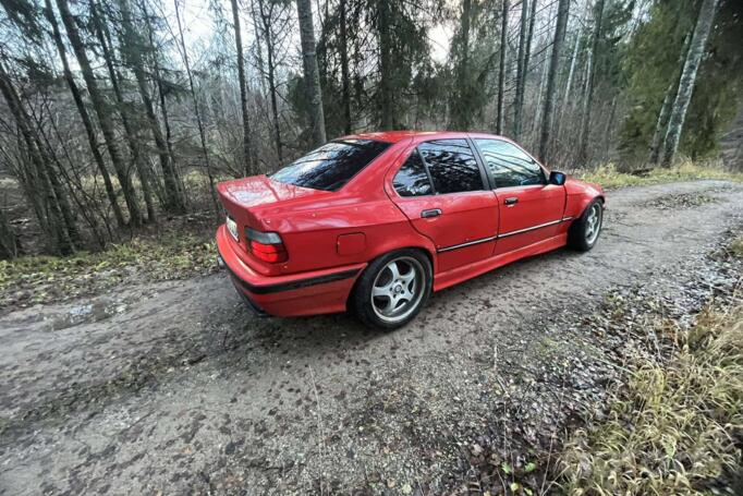 BMW 3 Series E36 Sedan