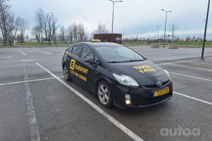 Toyota Prius 3 generation Hatchback 5-doors