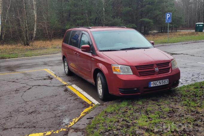 Dodge Grand Caravan