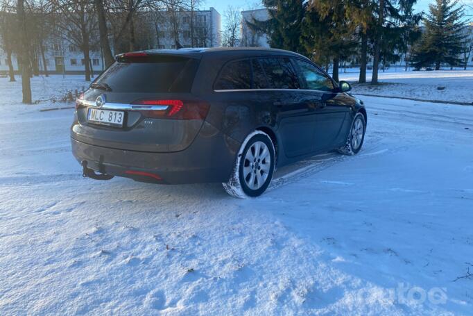 Opel Insignia A [restyling] Sports Tourer wagon 5-doors