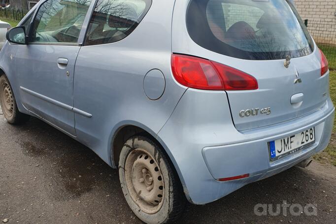 Mitsubishi Colt Z30 Hatchback 3-doors