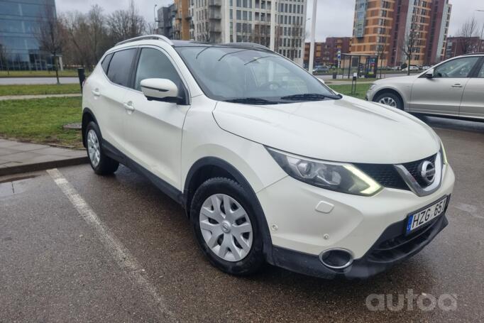 Nissan Qashqai 2 generation Crossover