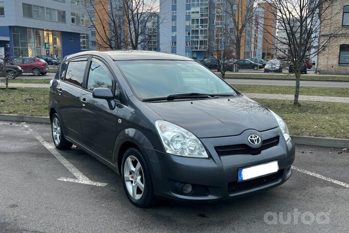 Toyota Corolla Verso 1 generation [restyling] -2 generation