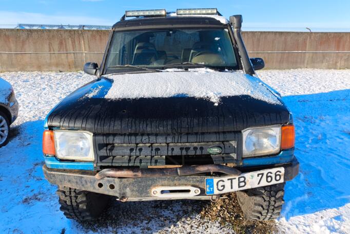 Land Rover Discovery 1 generation SUV 5-doors