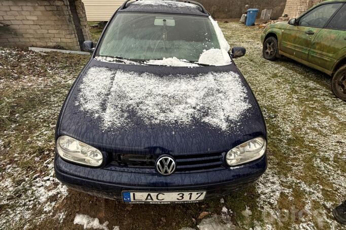 Volkswagen Golf 4 generation wagon