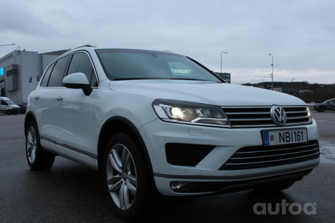 Volkswagen Touareg 2 generation [restyling] Crossover