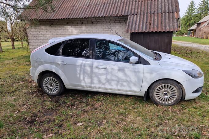 Ford Focus 2 generation Hatchback 5-doors