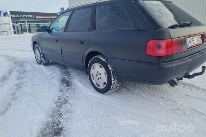 Audi A6 A4/C4 wagon