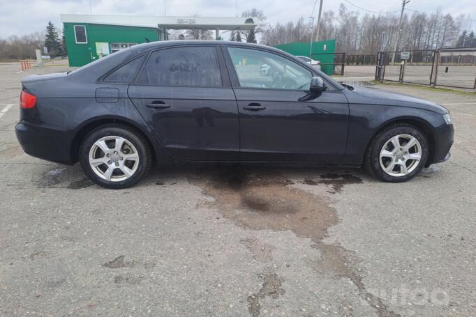 Audi A4 B8/8K Sedan 4-doors