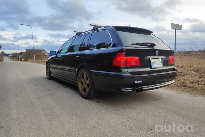 BMW 5 Series E39 Touring wagon