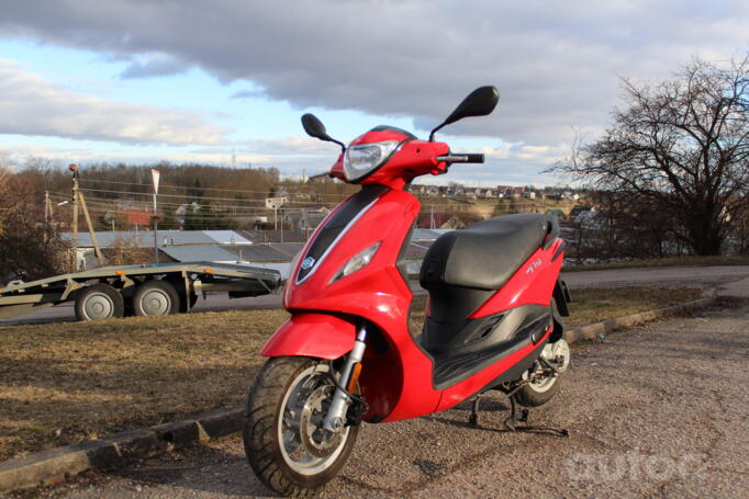 Piaggio Fly 50/150