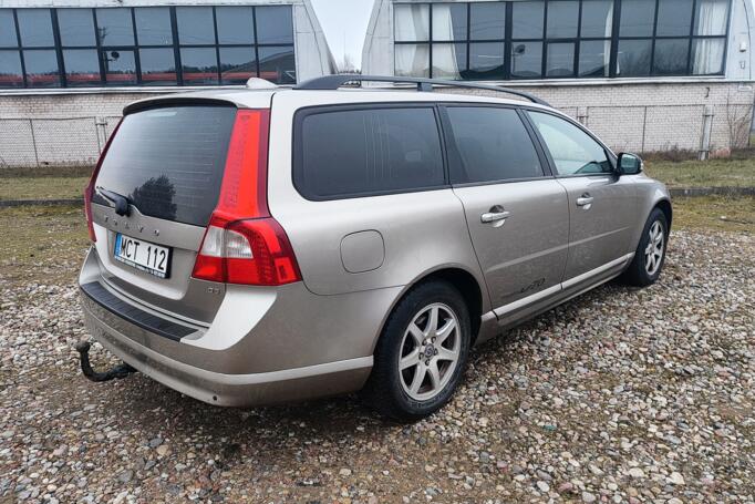 Volvo V70 3 generation wagon