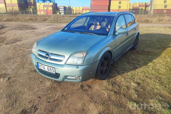 Opel Signum C Hatchback