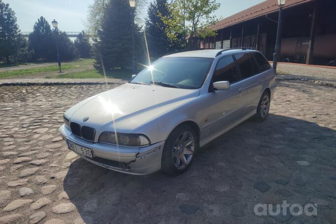 BMW 5 Series E39 Touring wagon