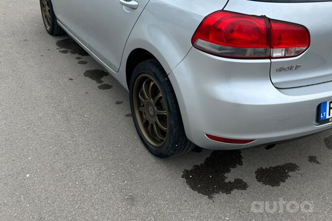 Volkswagen Golf 6 generation Hatchback 5-doors