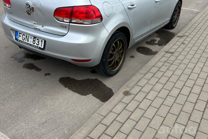 Volkswagen Golf 6 generation Hatchback 5-doors