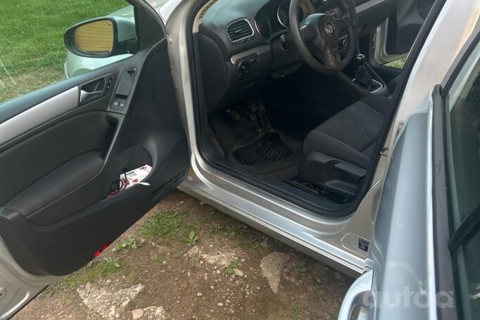 Volkswagen Golf 6 generation Hatchback 5-doors