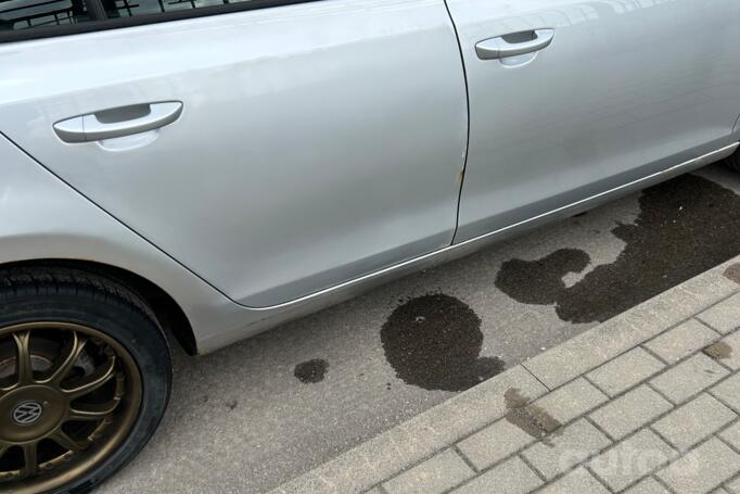 Volkswagen Golf 6 generation Hatchback 5-doors